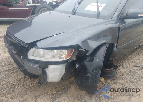 2010 Volvo S40 2.4I из США, поврежденный, VIN YV1382MS4A2507612